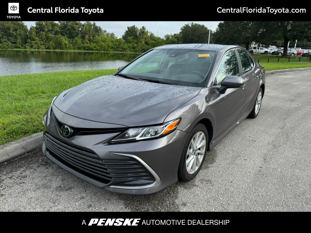 2022 Toyota Camry LE -
                Orlando, FL