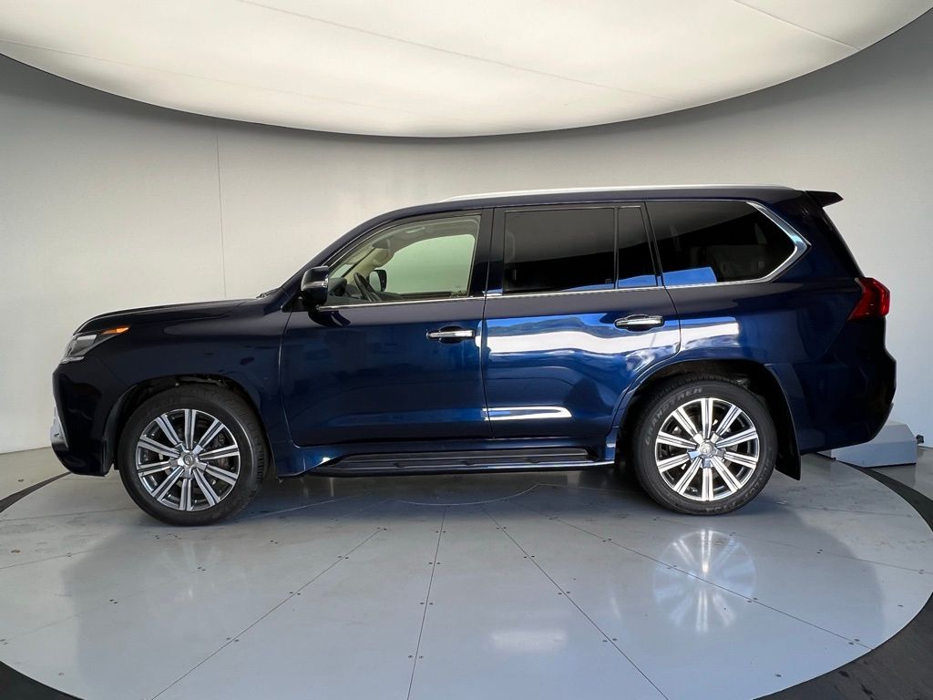 Thumbnail: 2016 Lexus LX - 2