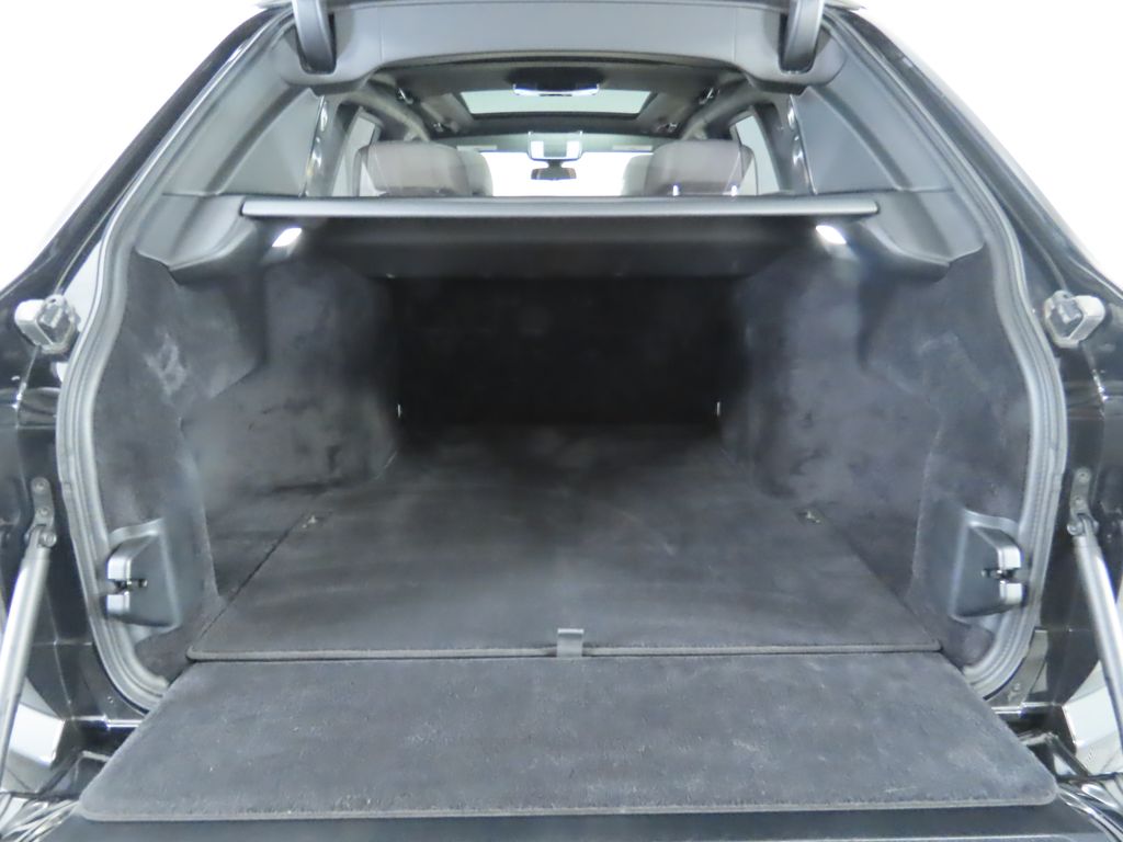 2020 Rolls-Royce Cullinan  29