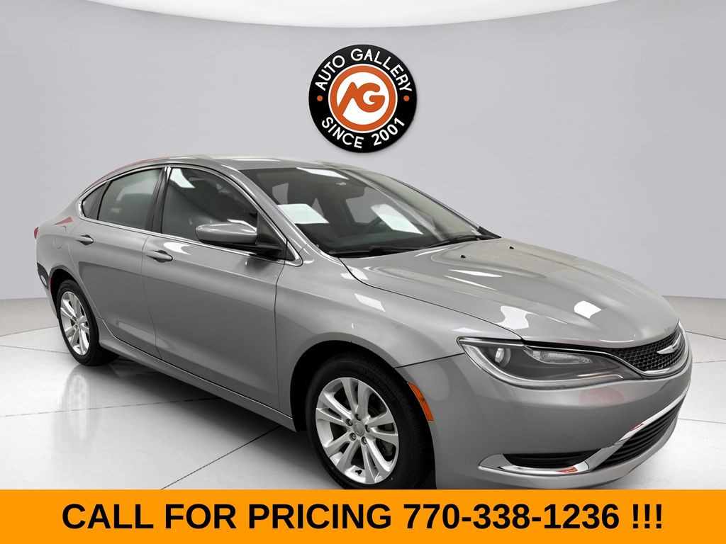2017 Chrysler 200 Limited Sedan FWD