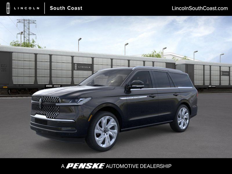 Thumbnail: 2025 Lincoln Navigator - 1