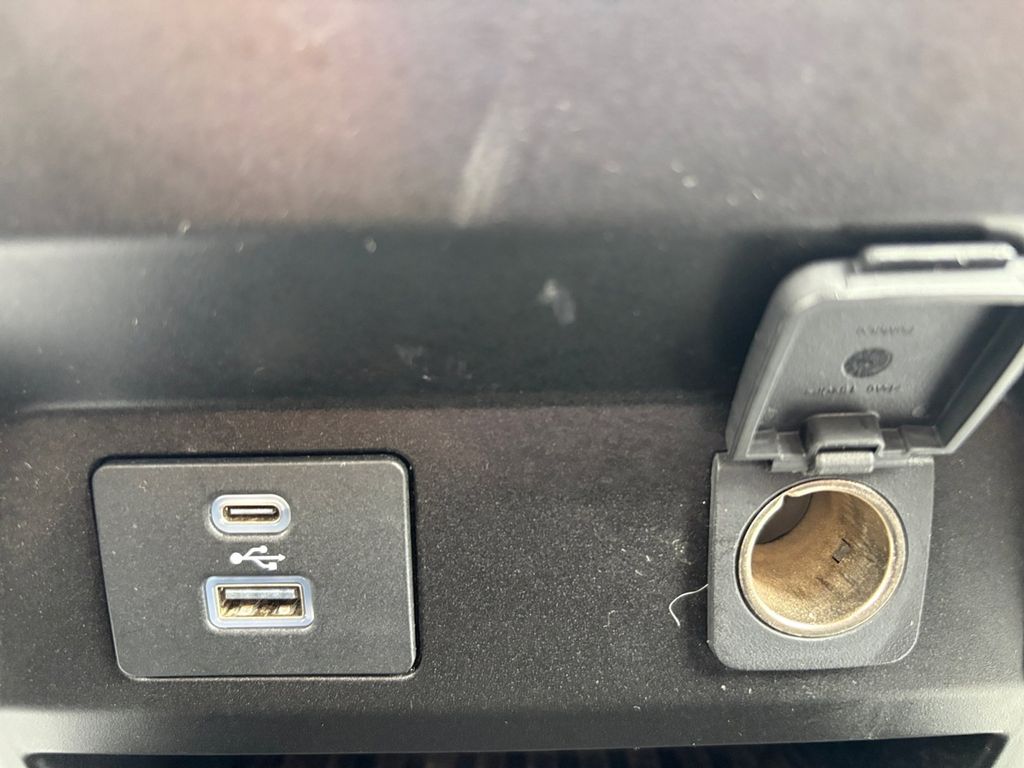 Used Car 2020 Ford F-250sd  Xlt For Sale Under $50,000 In Floresville, Texas