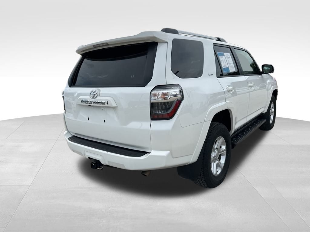 2024 Toyota 4Runner SR5 9