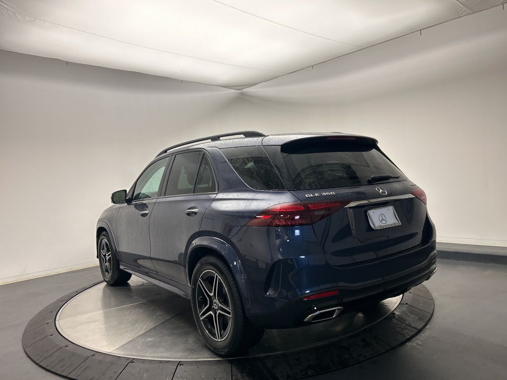 Thumbnail: 2026 Mercedes-Benz GLE - 5