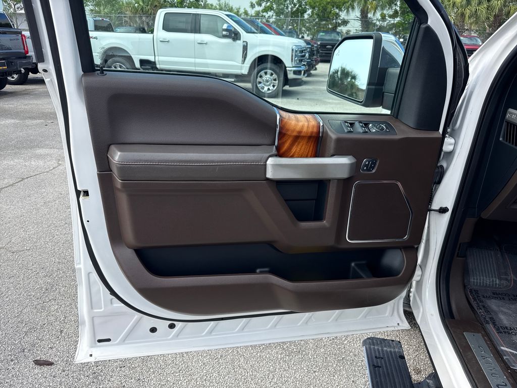 Certified Used 2018 Yellow Ford King Ranch image 14