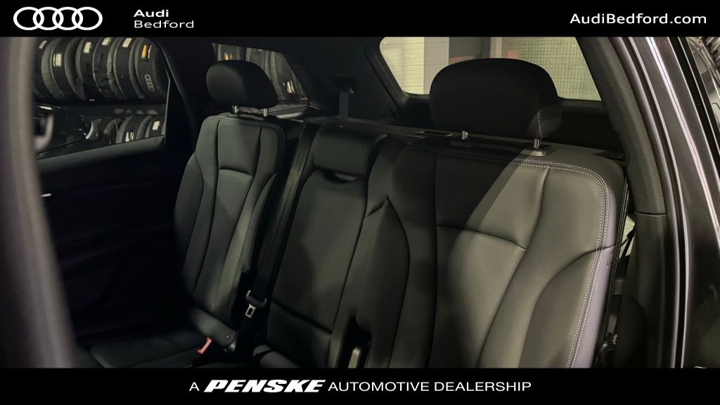 Thumbnail: 2026 Audi Q7 - 20