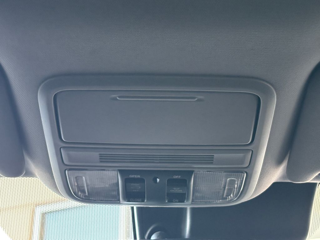 Thumbnail: 2022 Honda Pilot - 23