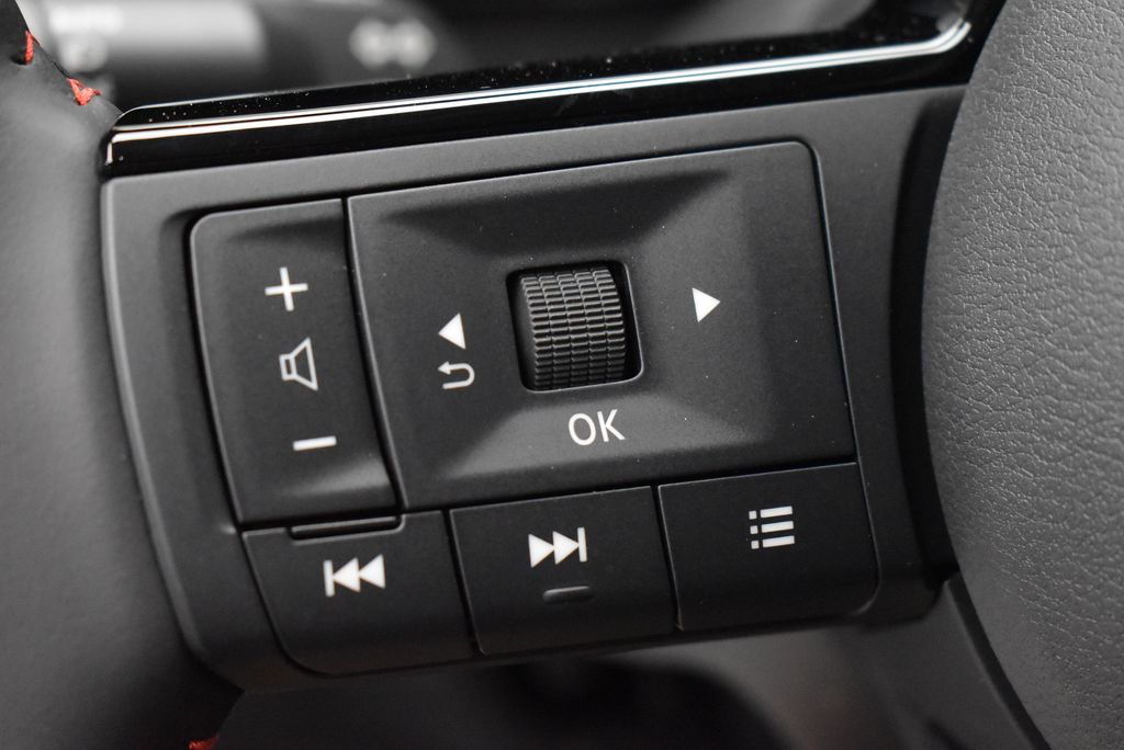 Thumbnail: 2026 Nissan Kicks - 15