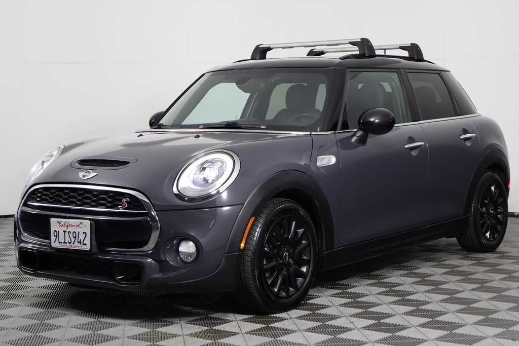 Thumbnail: 2017 MINI Cooper - 1
