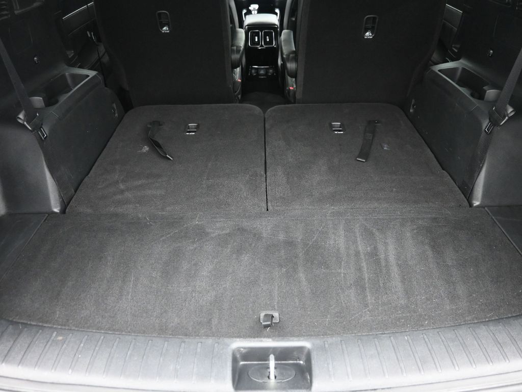 Certified Used 2023 White Kia X-Line SX Prestige image 9