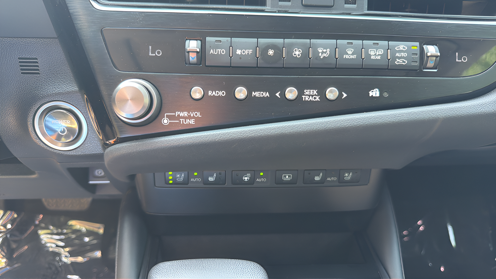 2024 Lexus ES