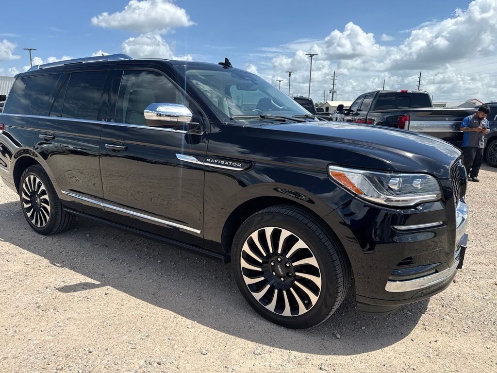 2024 Lincoln Navigator Black Label 4WD's photo