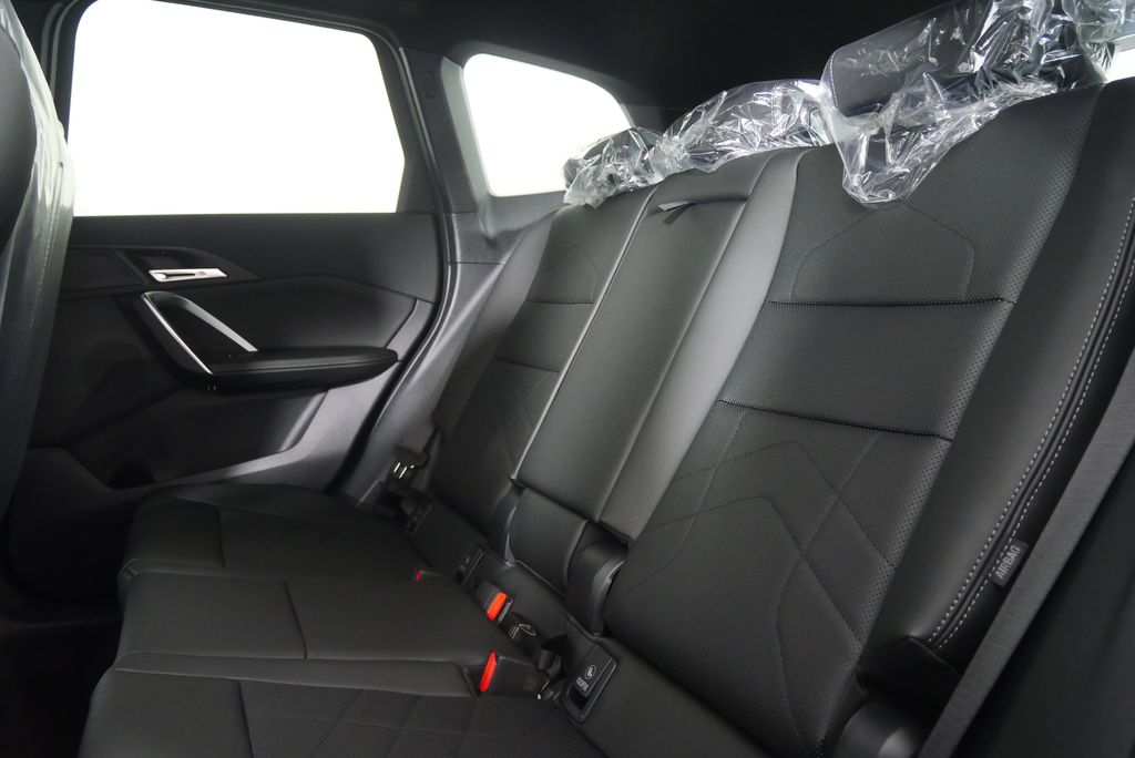 Thumbnail: 2026 BMW X1 - 16