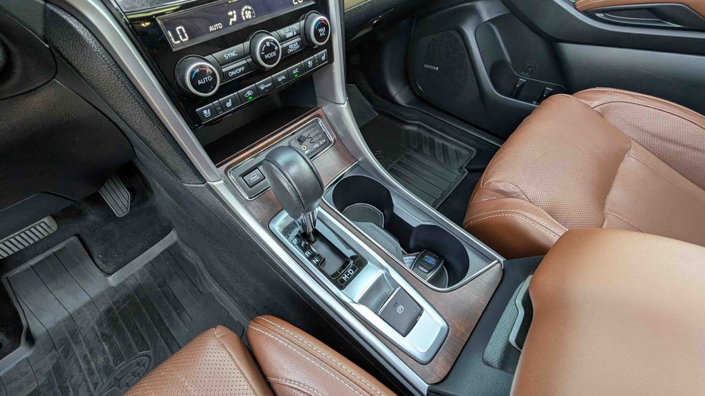 Used 2022 Subaru Ascent Touring 4D Sport Utility