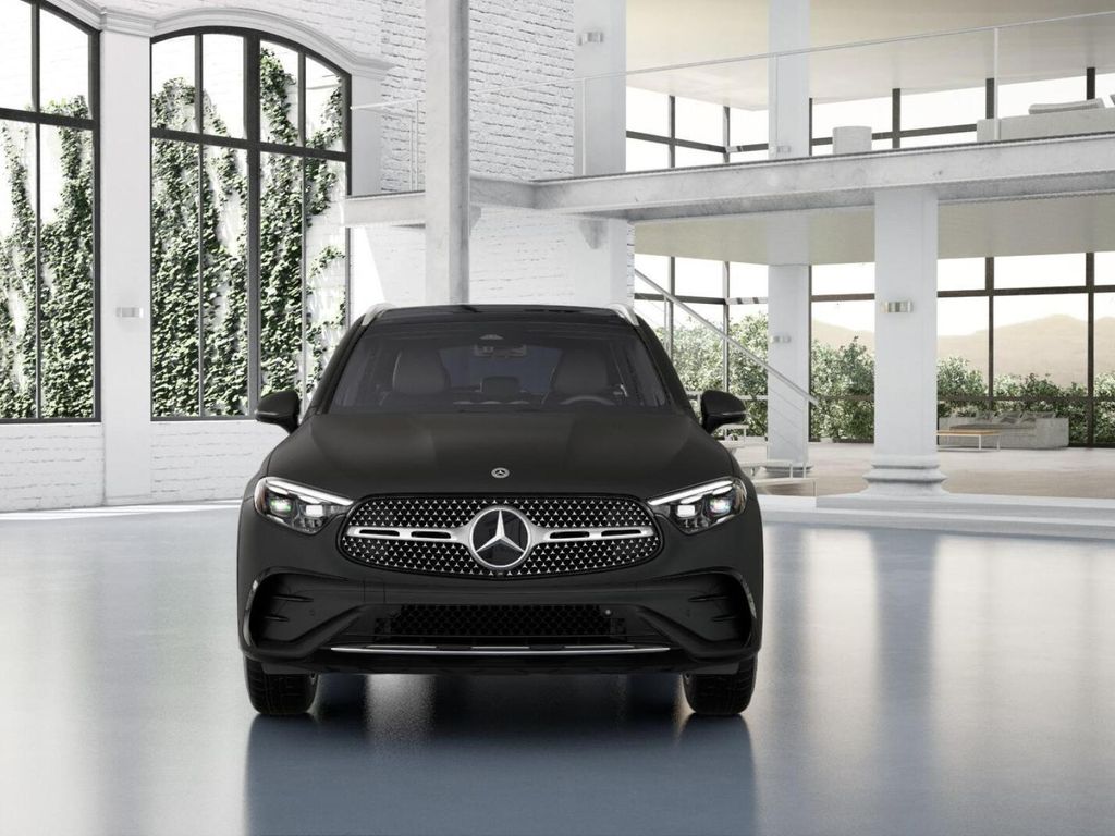 Thumbnail: 2026 Mercedes-Benz GLC - 7
