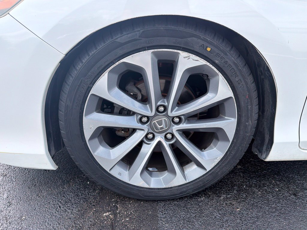 Thumbnail: 2015 Honda Accord - 10