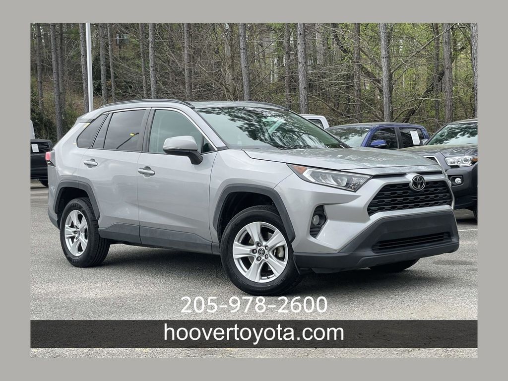 2019 Toyota RAV4 XLE FWD