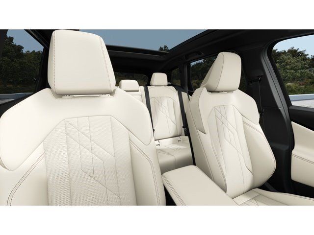 New 2026 White BMW 30 xDrive image 11
