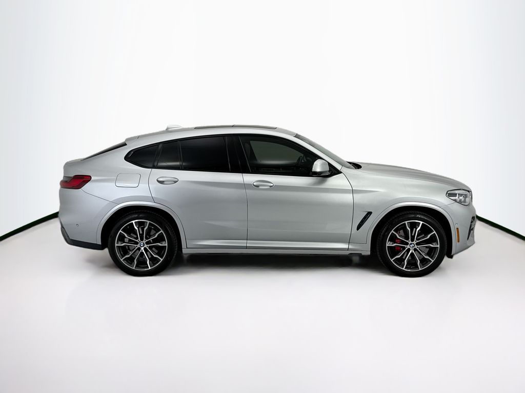 Thumbnail: 2021 BMW X4 - 4