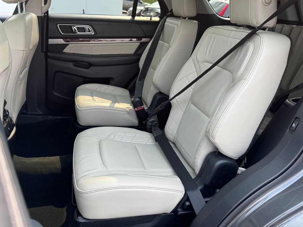 2016 Ford Explorer Platinum