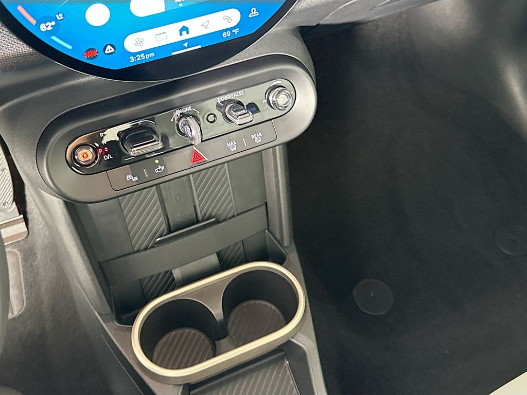 Thumbnail: 2025 MINI Cooper - 16