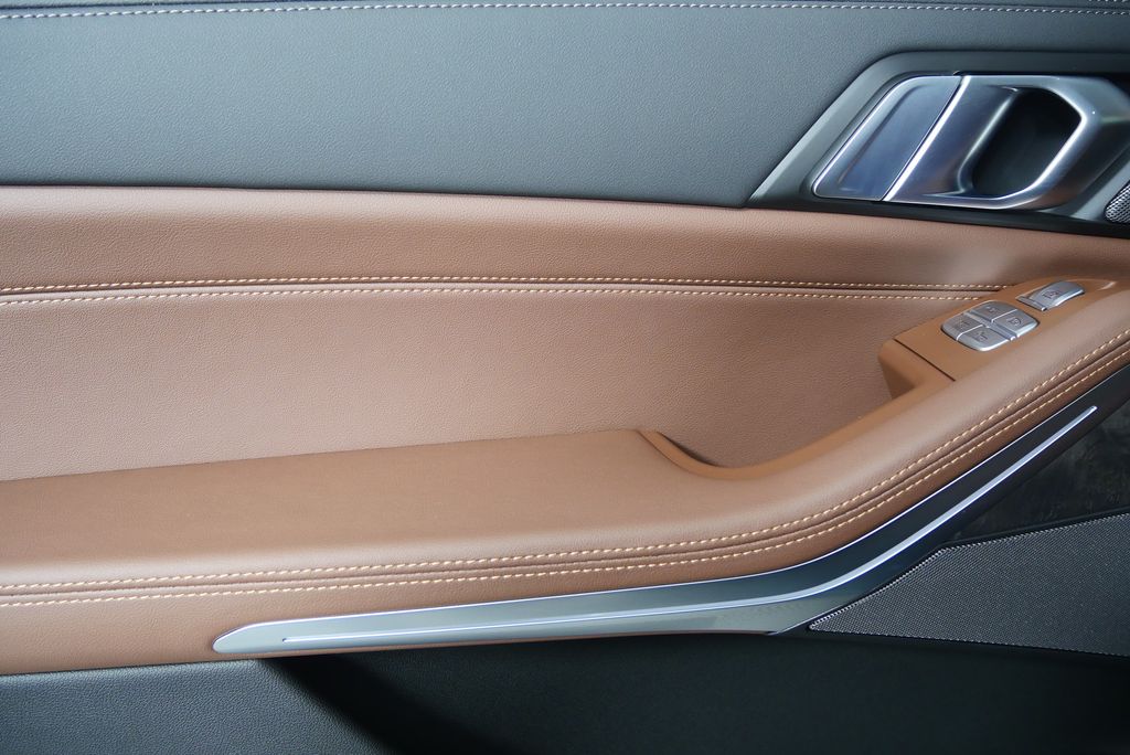 2026 BMW X7 xDrive40i 13
