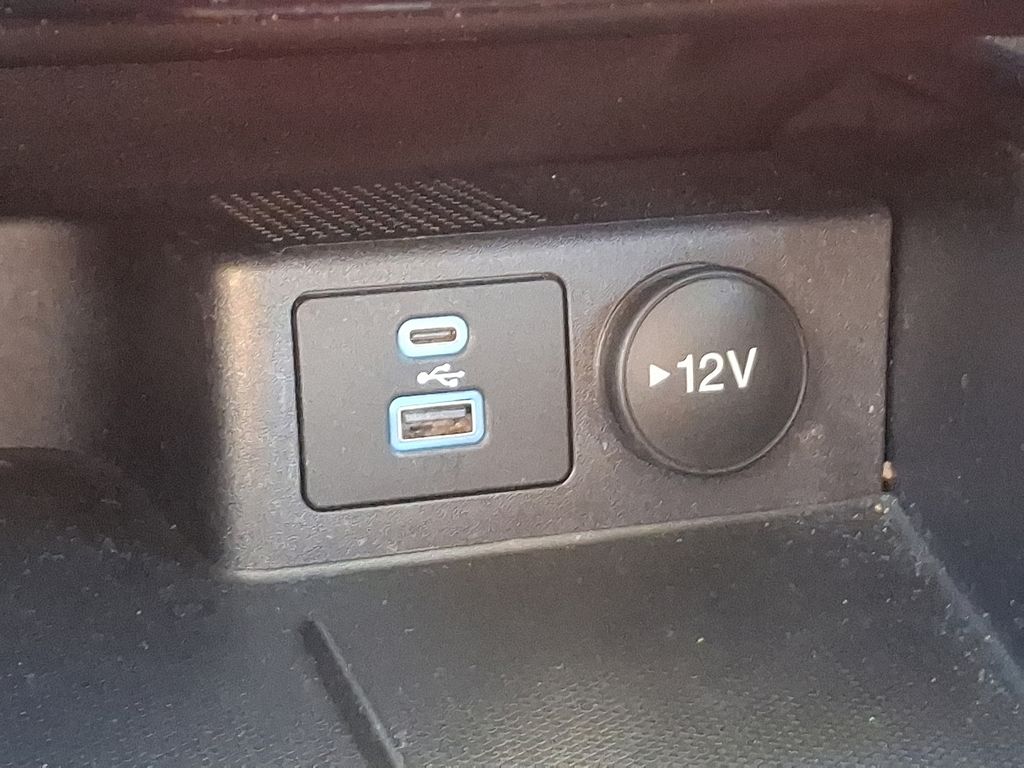 Thumbnail: 2022 Ford Escape - 27