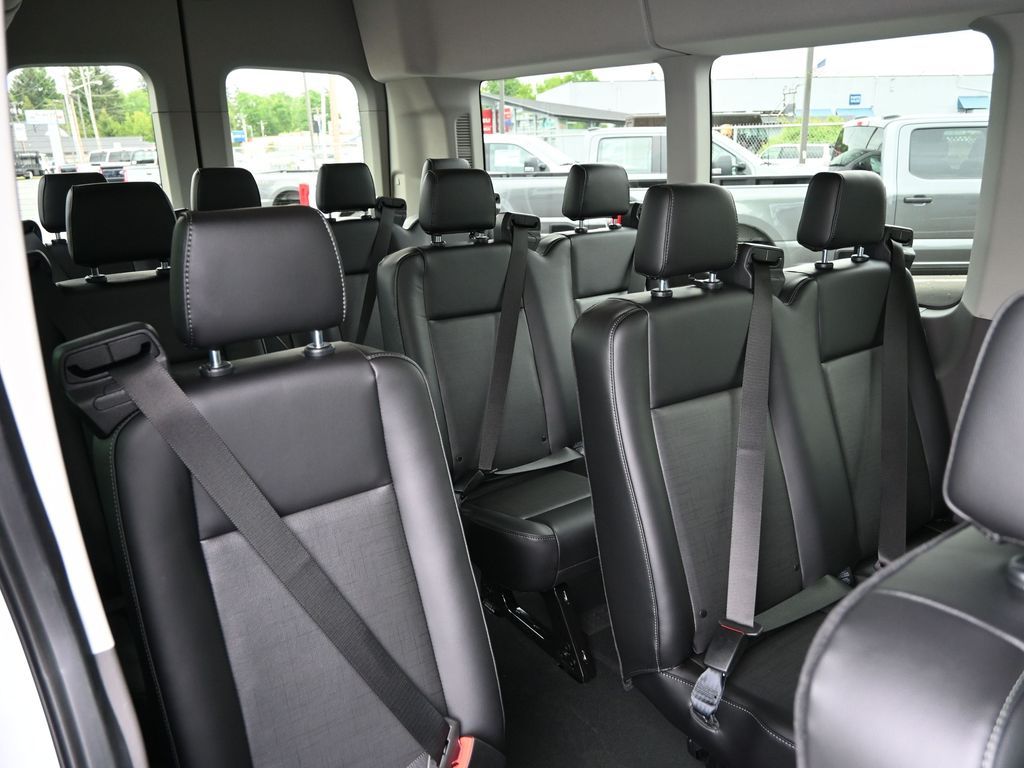 2025 Ford Transit 350 HD XL