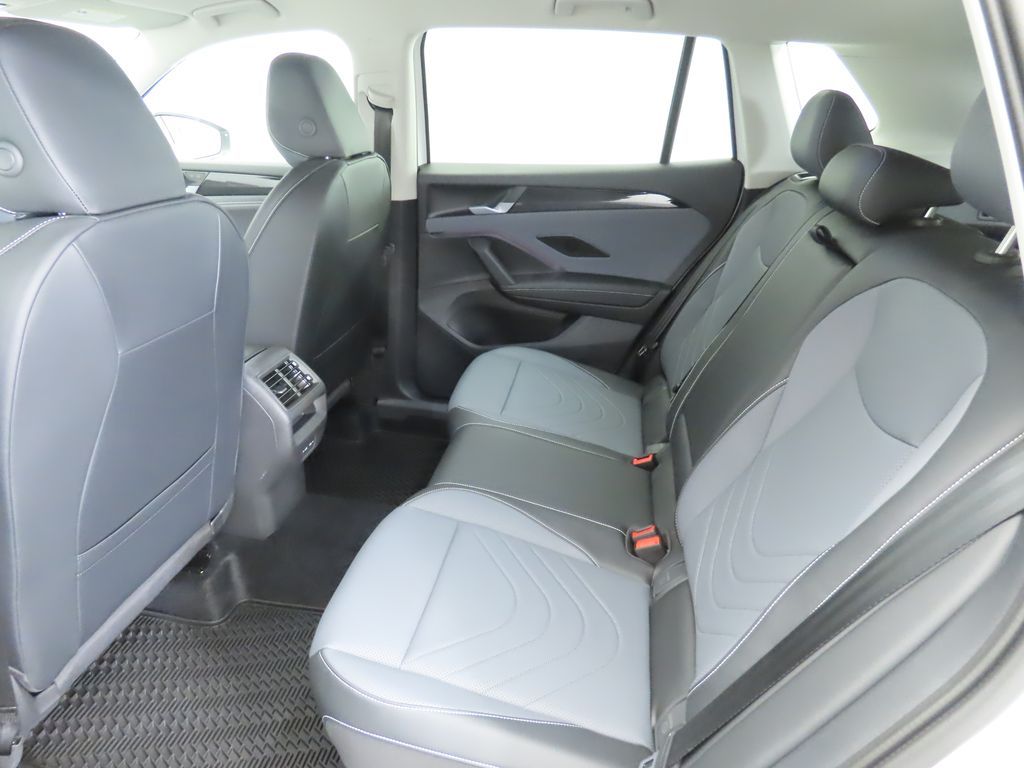 Thumbnail: 2026 Volkswagen Tiguan - 21