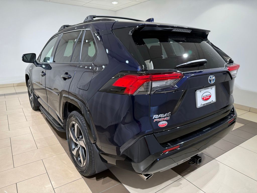Thumbnail: 2023 Toyota RAV4 - 3
