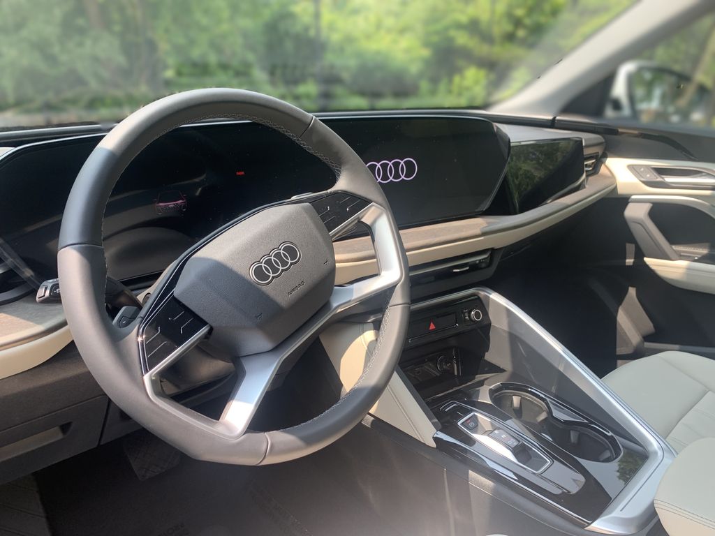 2025 Audi Q5  5