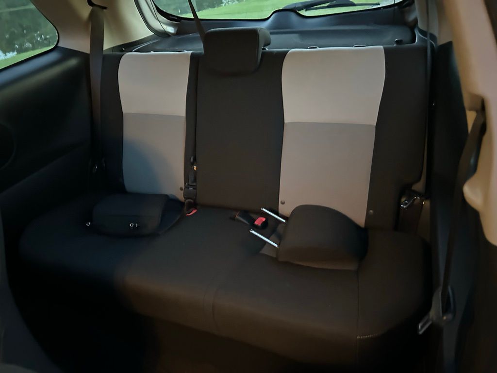 Thumbnail: 2018 Toyota Yaris - 13