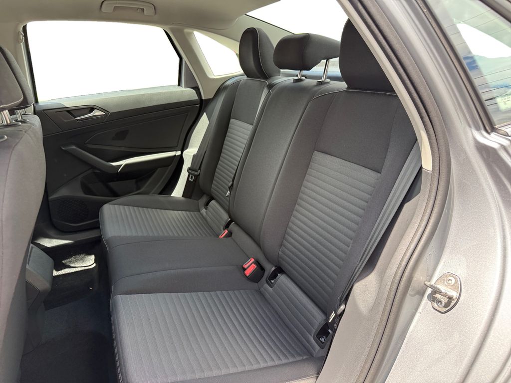 2025 Volkswagen Jetta 1.5T S photo