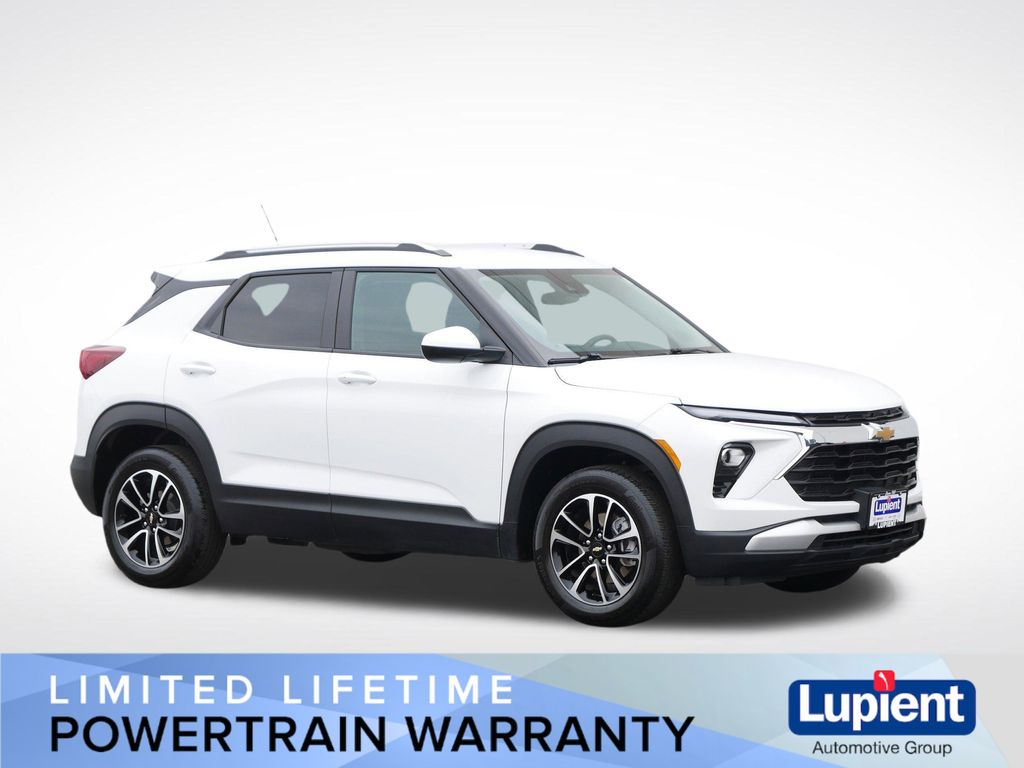 Summit White 2025 Chevrolet Trailblazer LT AWD SUV / Crossover Four-Wheel Drive 9-Speed Automatic