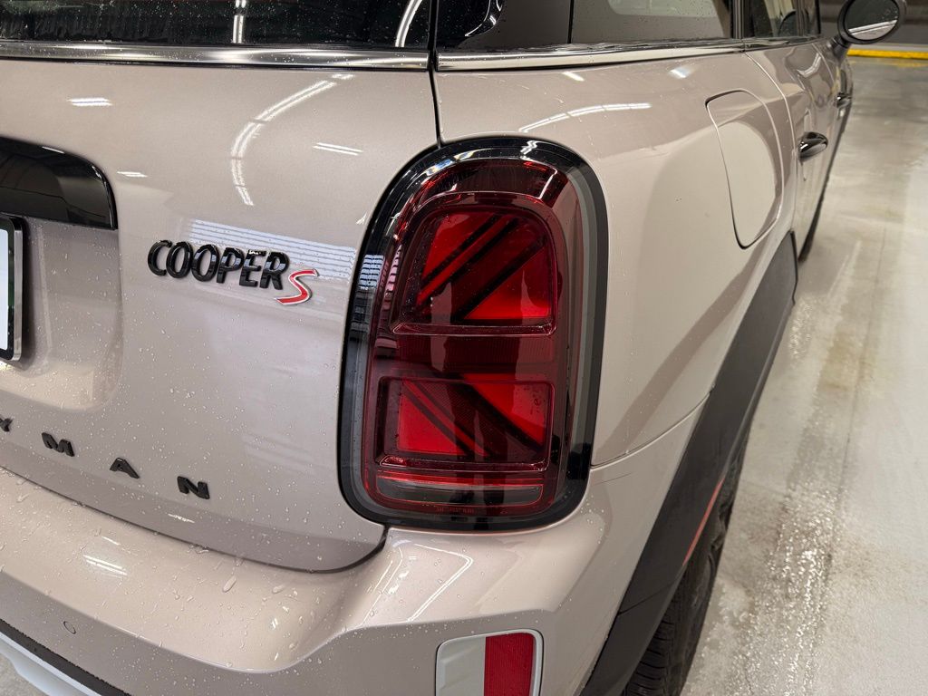 2022 MINI Cooper Countryman S 5