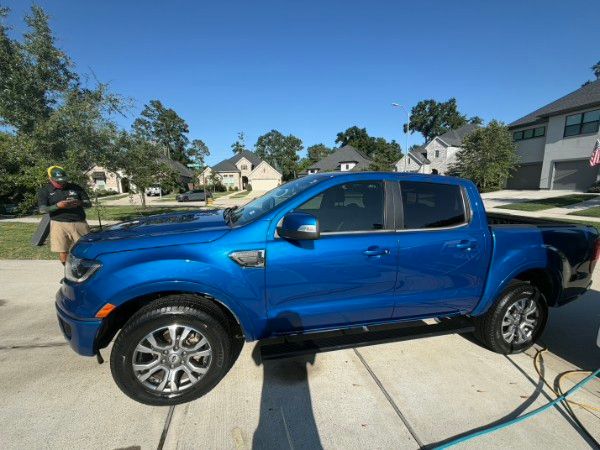 Lightning Blue Metallic 2019 Ford Ranger Lariat SuperCrew RWD Pickup Truck 4X2 Automatic