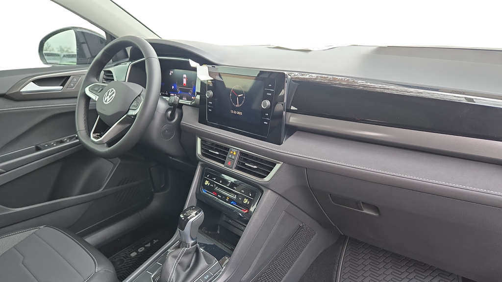 2026 Volkswagen Taos