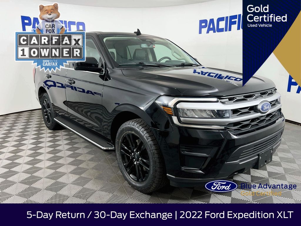 Black Metallic 2022 Ford Expedition XLT 4WD SUV / Crossover Four-Wheel Drive Automatic
