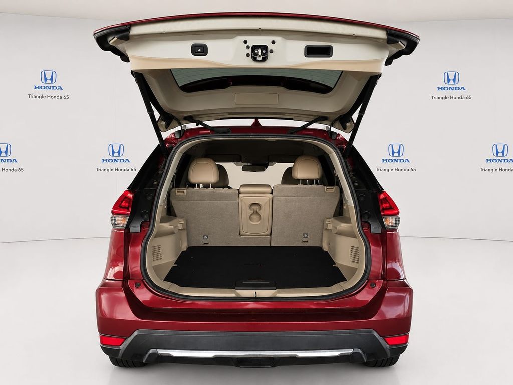 Thumbnail: 2018 Nissan Rogue - 6