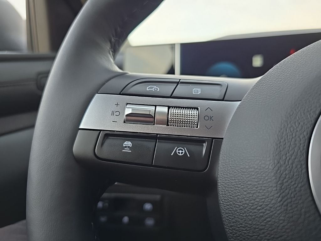 Thumbnail: 2025 Hyundai Tucson - 32