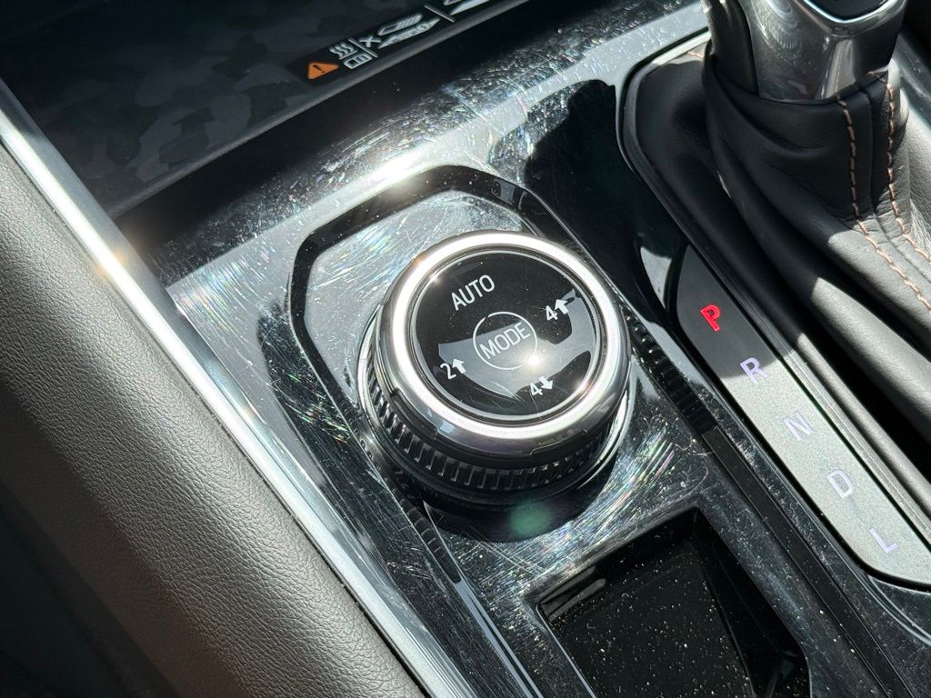 2024 GMC Canyon