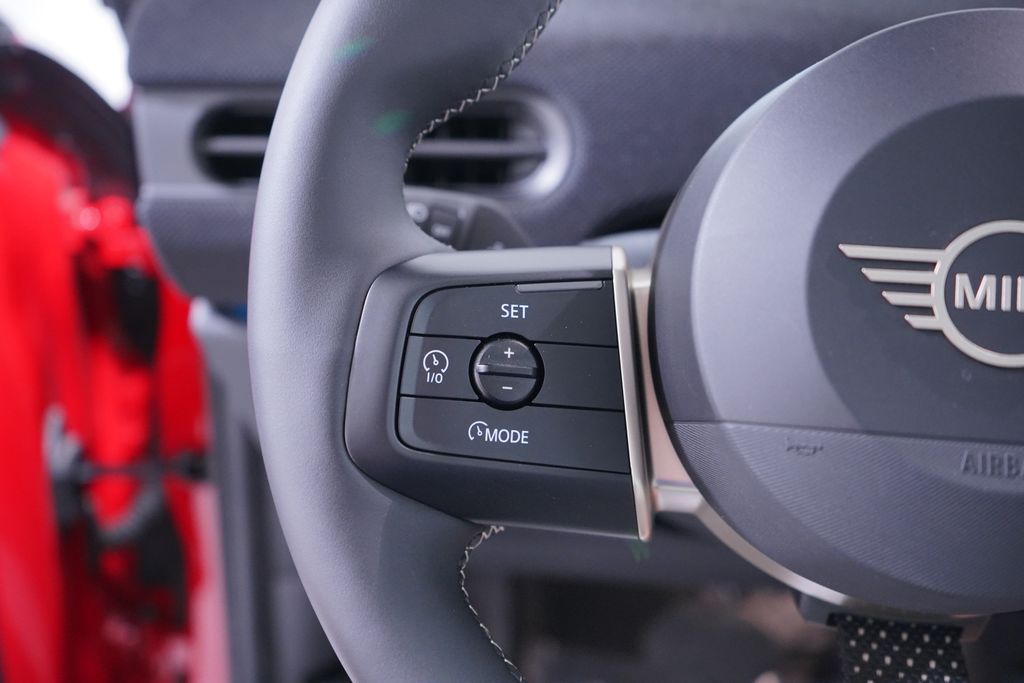 Thumbnail: 2025 MINI Cooper - 15