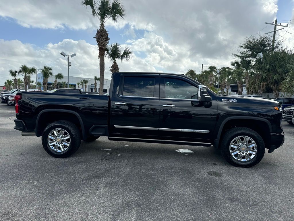 2024 Chevrolet Silverado 2500HD High Country 9