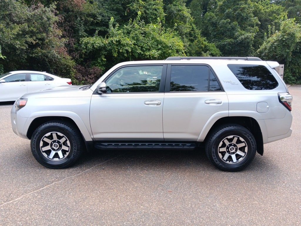 2022 Toyota 4Runner TRD Off-Road Premium 4