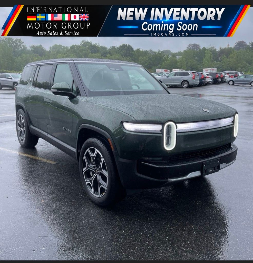 2025 Rivian R1S Adventure Dual Motor AWD