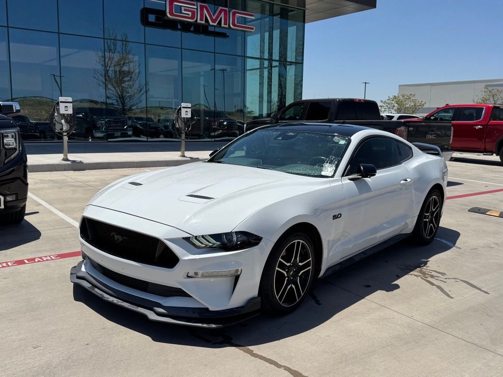 Oxford White 2022 Ford Mustang Coupe Rear-Wheel Drive Automatic