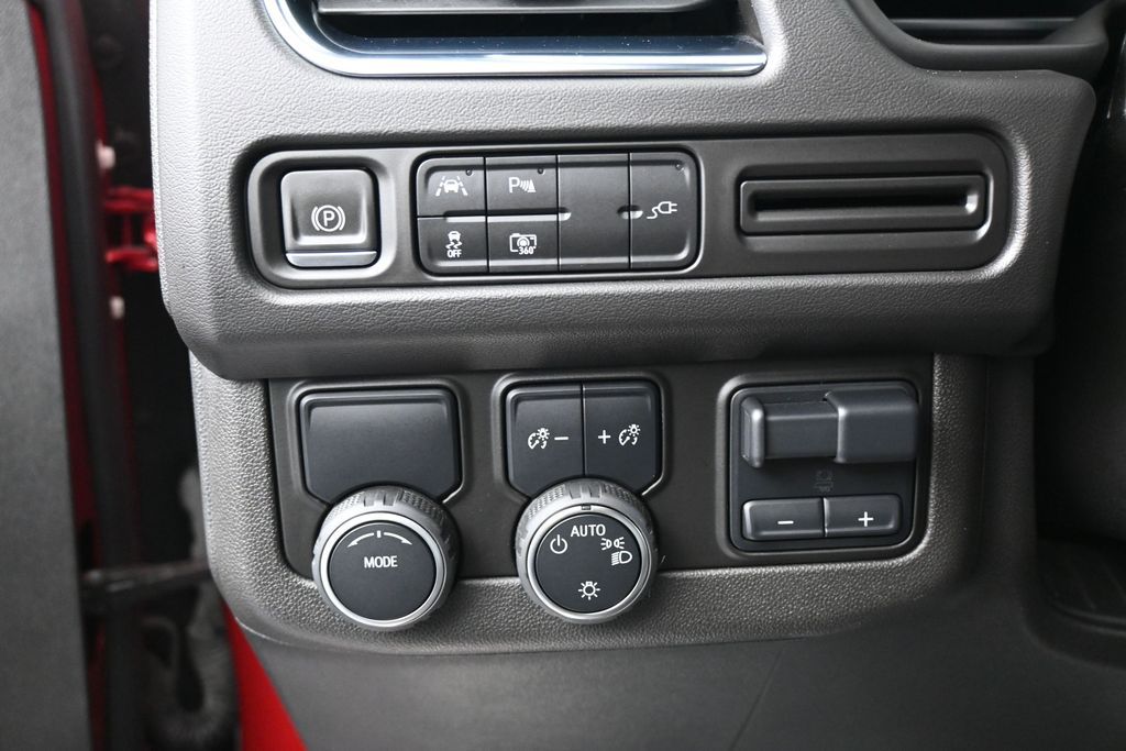 Used 2022 Cherry Red Tintcoat Chevrolet RST image 17