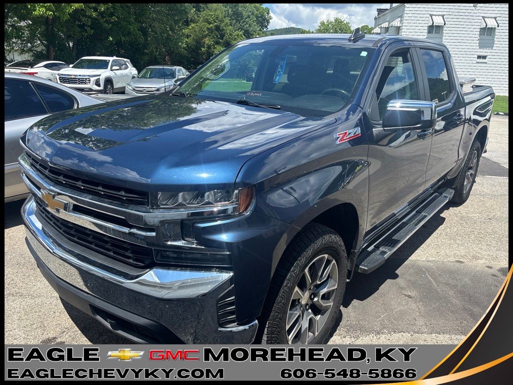 Northsky Blue Metallic 2022 Chevrolet Silverado 1500 Pickup Truck Four-Wheel Drive 8-Speed Automatic