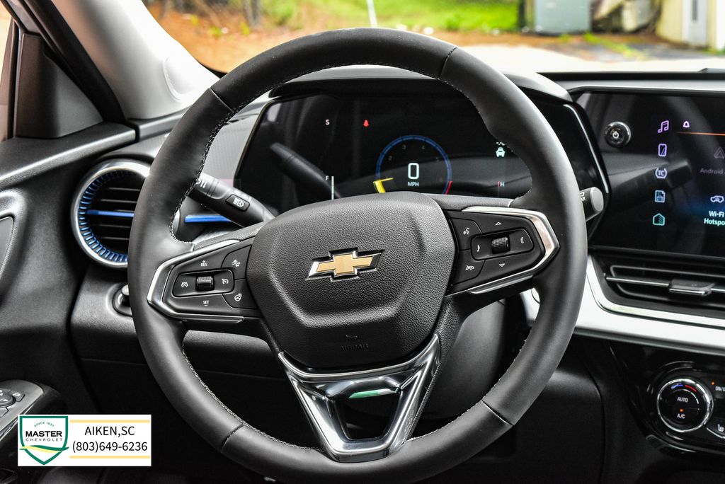 New 2026 Chevrolet Trax SUV