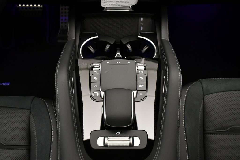 Thumbnail: 2026 Mercedes-Benz GLE - 31